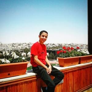 Meet your Posher, Layth